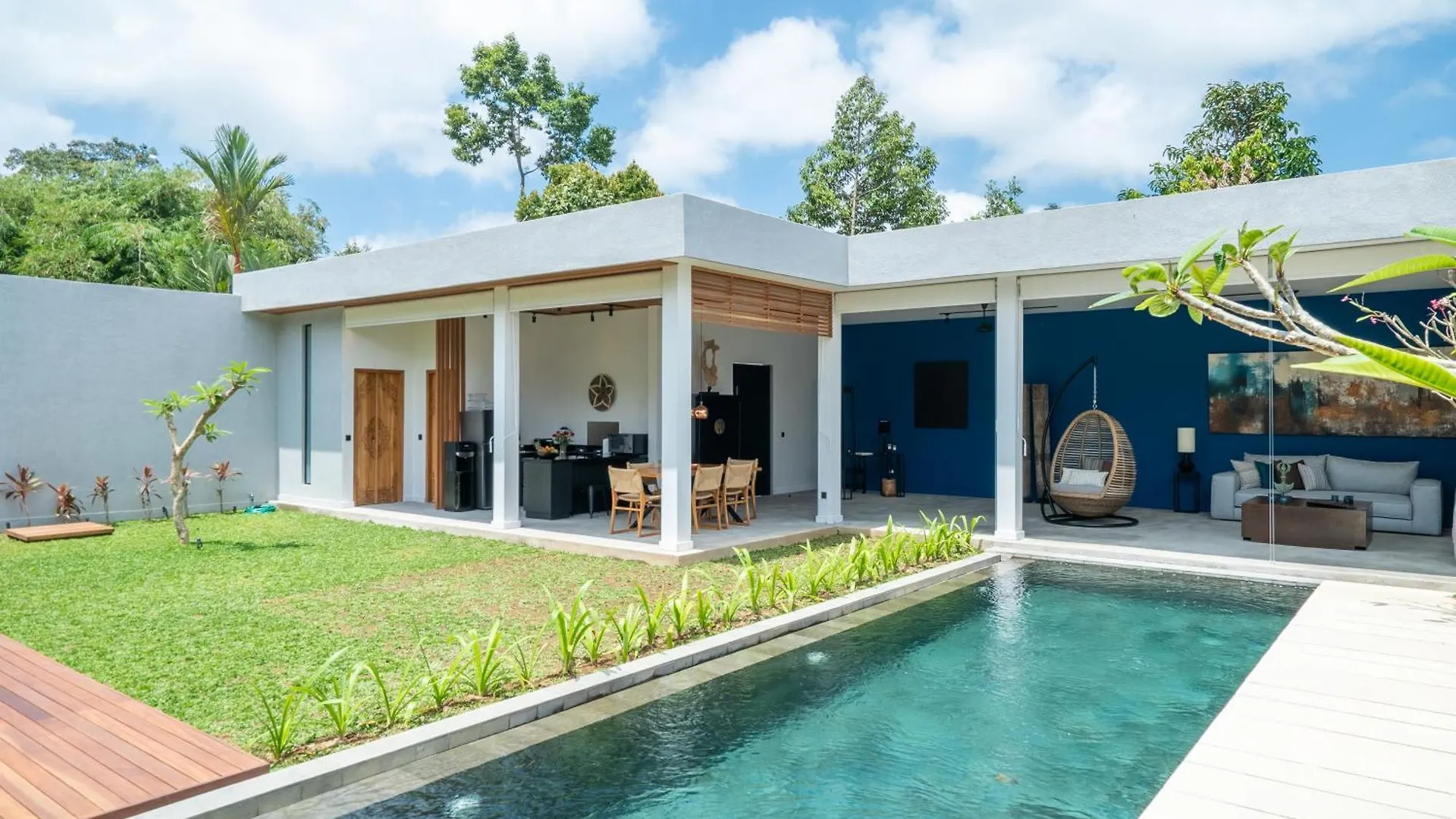 Rouge - Loft Noon Villa Ubud